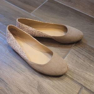 *NEW* VIOLET & RED

Vicky Mixed Material Flat